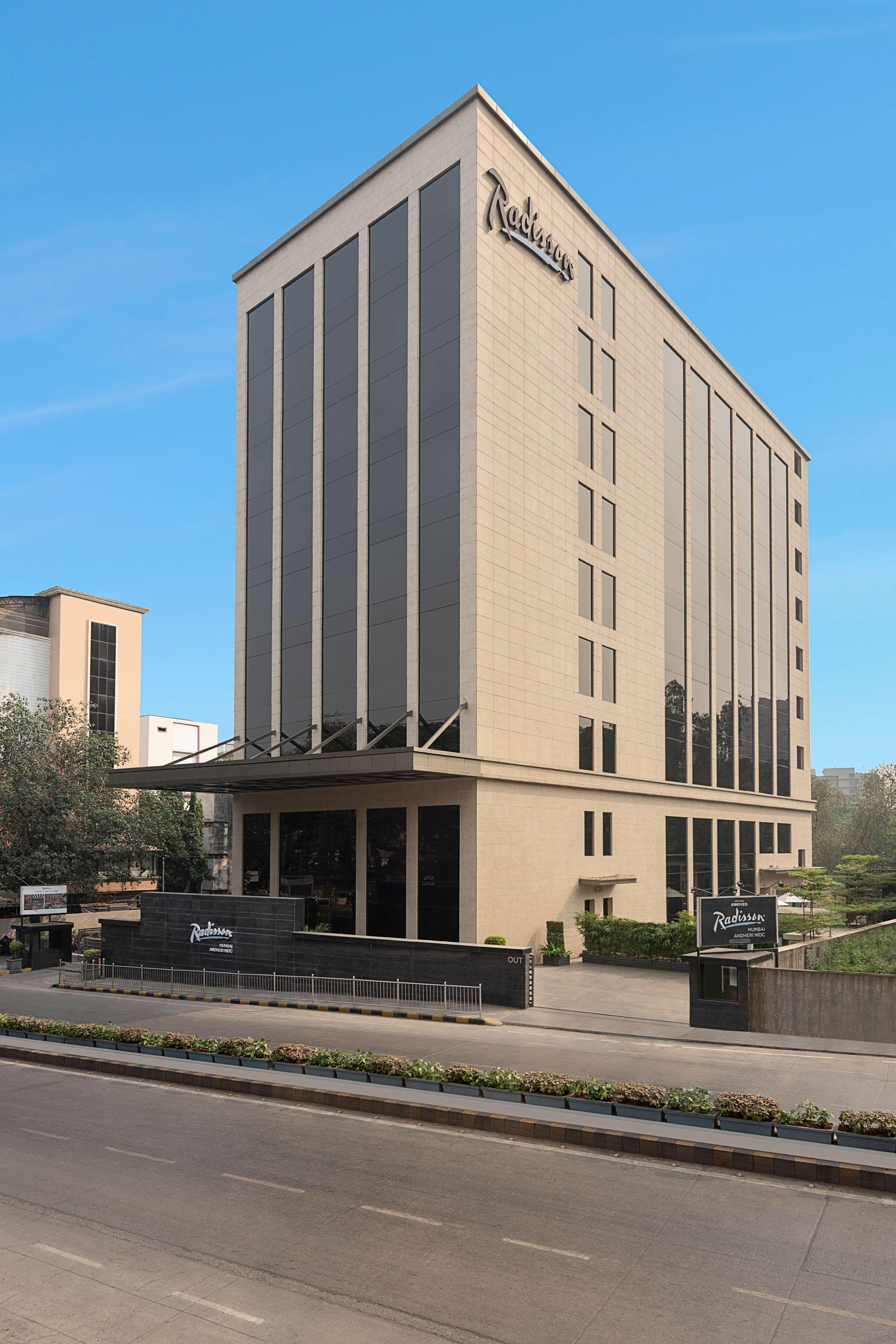 Radisson Mumbai Andheri Midc Экстерьер фото The Oberoi, Mumbai